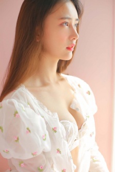 李丽珍蜜桃成熟时